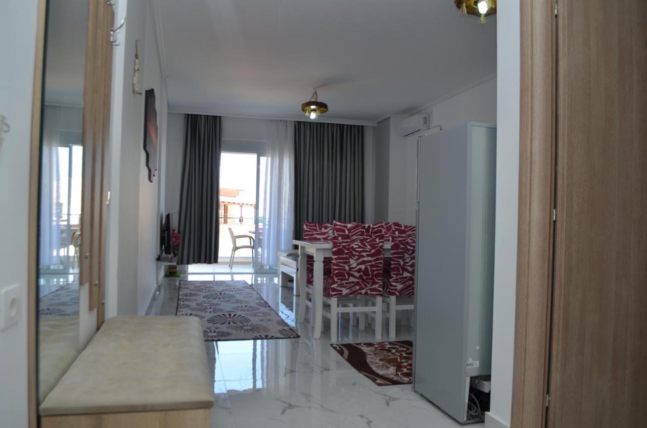 Akil Apartments Sarande Bagian luar foto