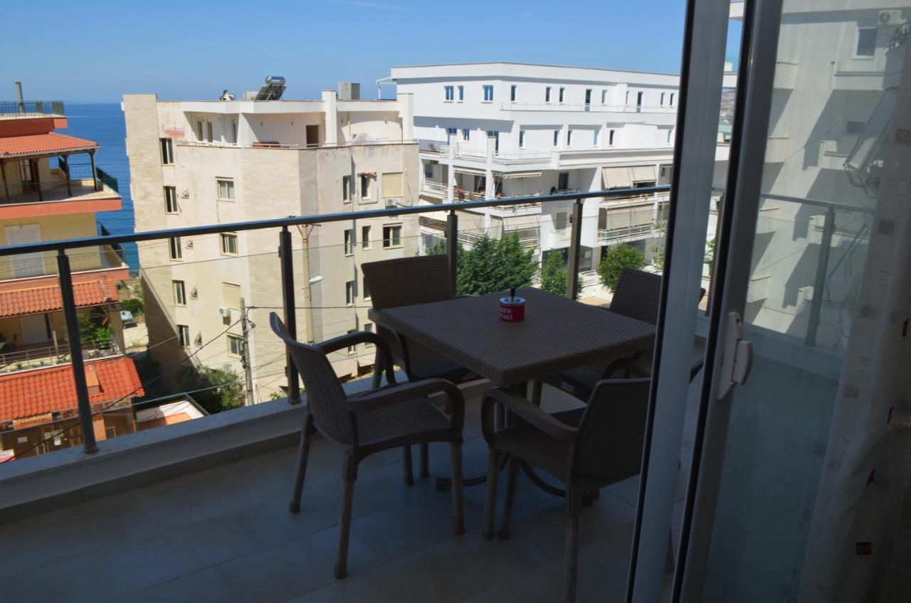 Akil Apartments Sarande Bagian luar foto